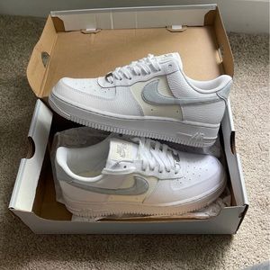 Nike women Air Force 1